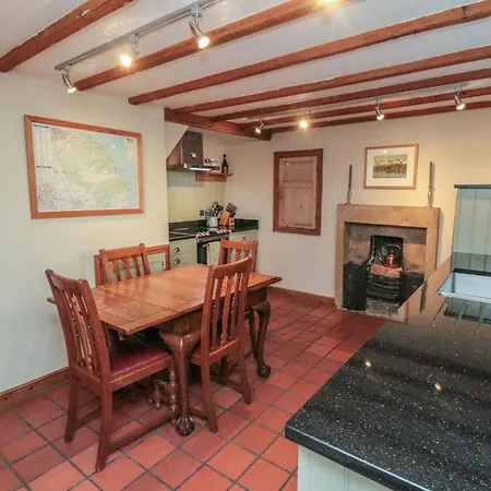 Howe End Holiday home