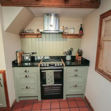 Holiday home Howe End *