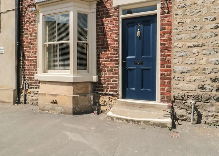 Howe End * Kirkbymoorside